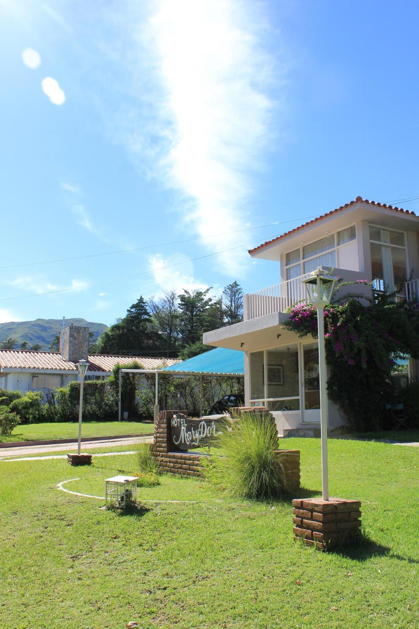 Hotel Marydor La Falda Εξωτερικό φωτογραφία